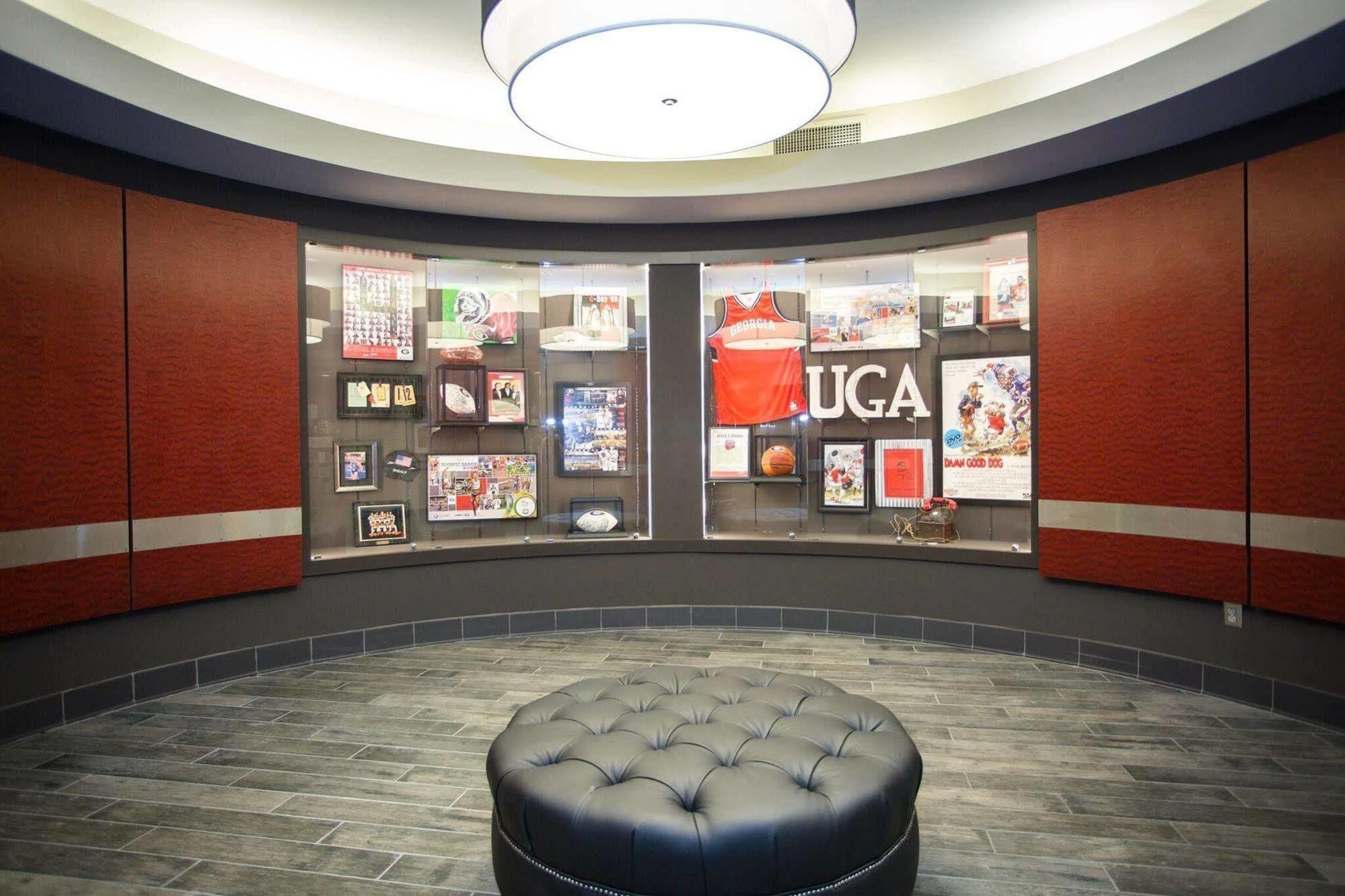 Georgia Gameday Center Hotel เอเธนส์ ภายนอก รูปภาพ